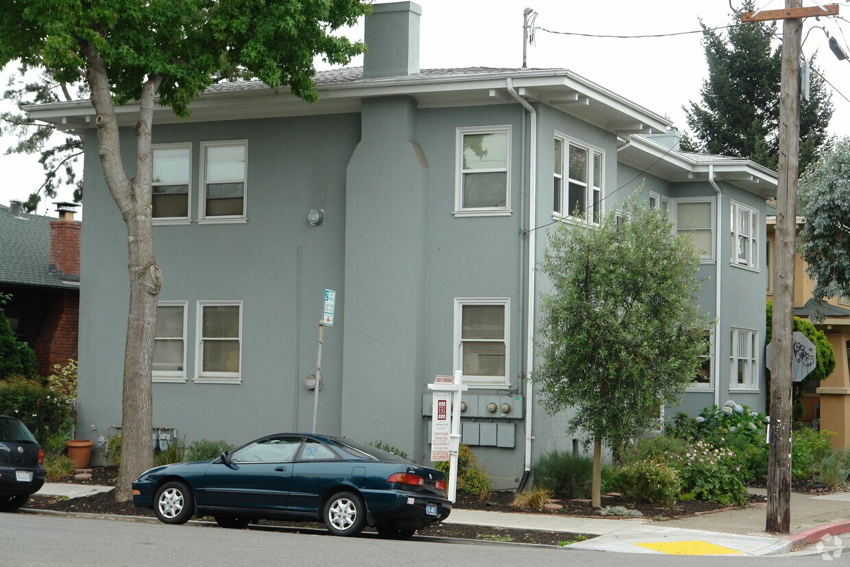 Primary Photo - 5392 Locksley Ave