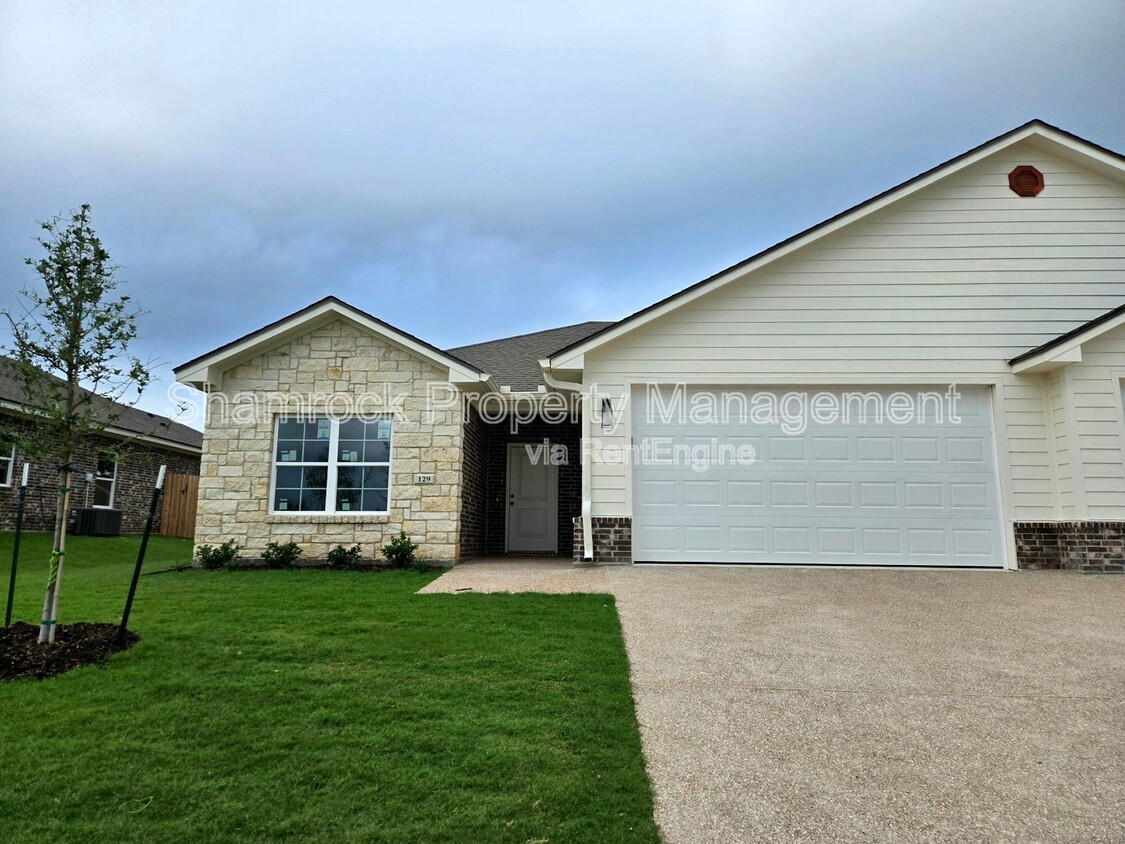 Foto principal - 129 Windmill Wy