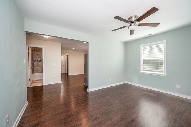 Building Photo - 1111 Sumpter Street for Rent
