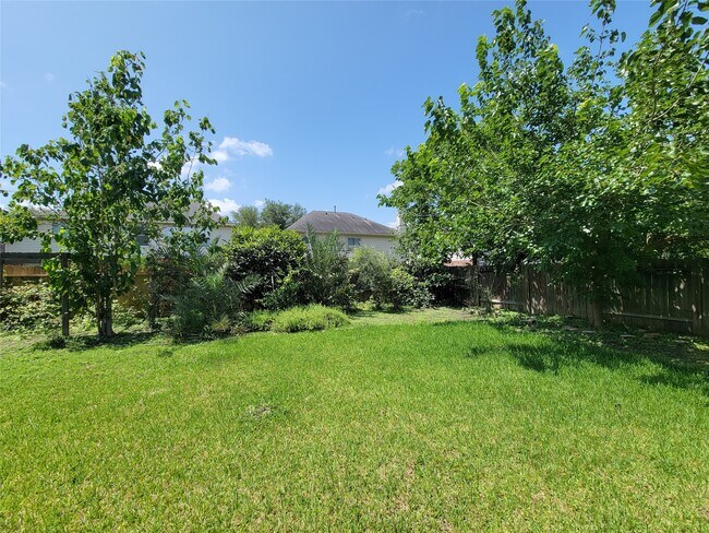Foto del edificio - 7506 Boxwood Ridge Ln
