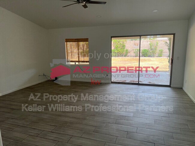 Foto del edificio - 2447 S 80th Ln