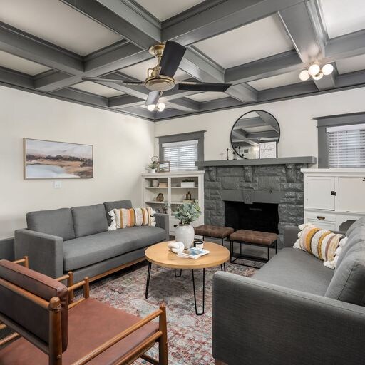 3521 J St Unit 1, Sacramento, CA 95816 Room for Rent in Sacramento