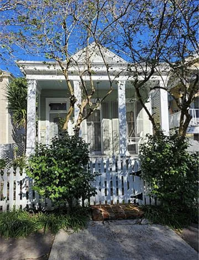 Foto principal - 4135 Prytania St