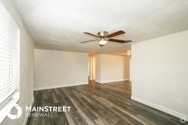 Building Photo - 3626 Bluebell Ln