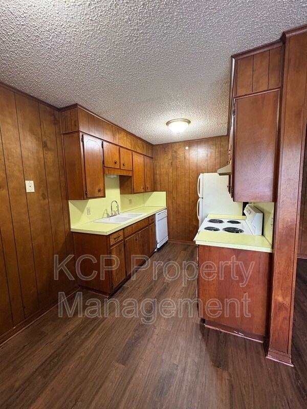 Foto del edificio - 1007 Cedar St