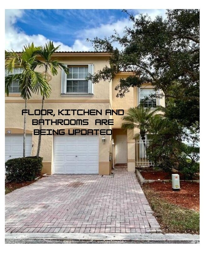 Building Photo - 677 NW 170th Ter