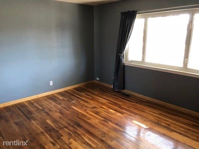 Building Photo - 3 br, 1.5 bath House - 261 Wallace Dr