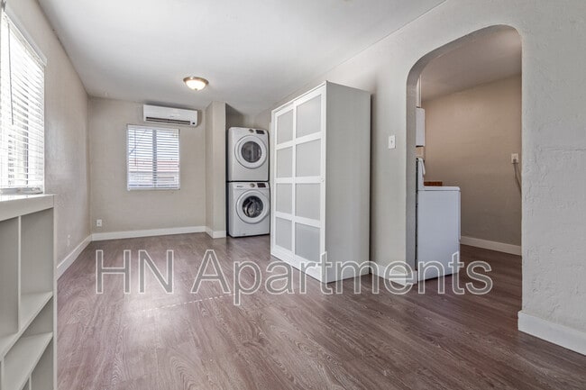 Building Photo - 4249 N 17th St