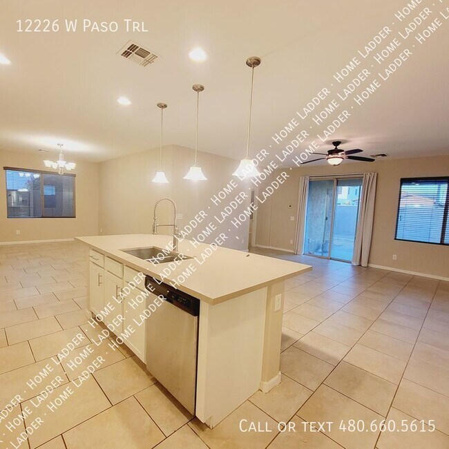 Foto del edificio - Beautiful 3 bedroom home in North Peoria.