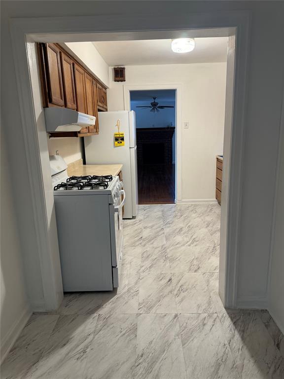 Foto del edificio - 3405 Cherrywood Rd