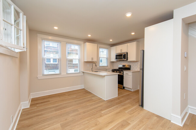 Foto del edificio - 3200 W Willard St