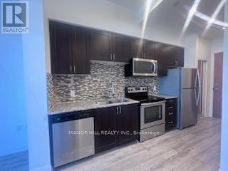 Building Photo - 2800 Keele St