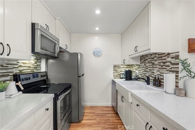 Foto del edificio - 7742 Redlands St