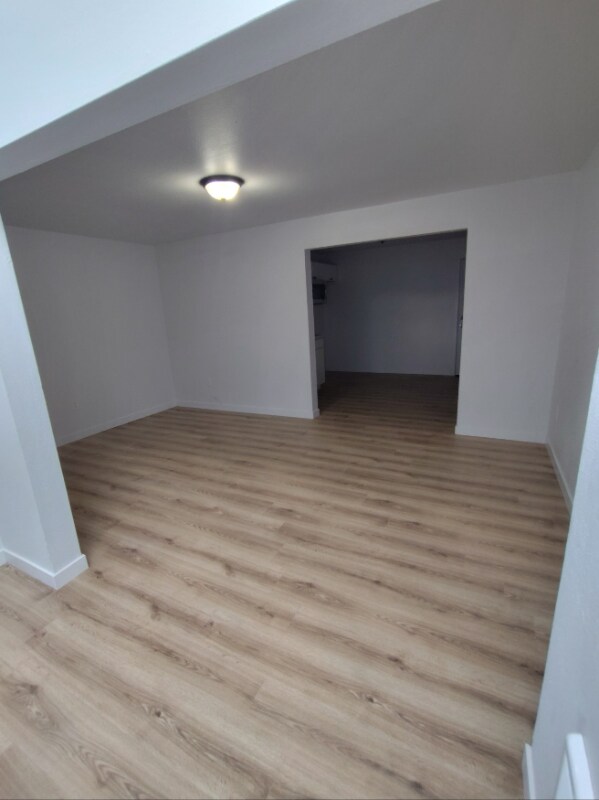 Building Photo - 269 NW Chehalis Ave
