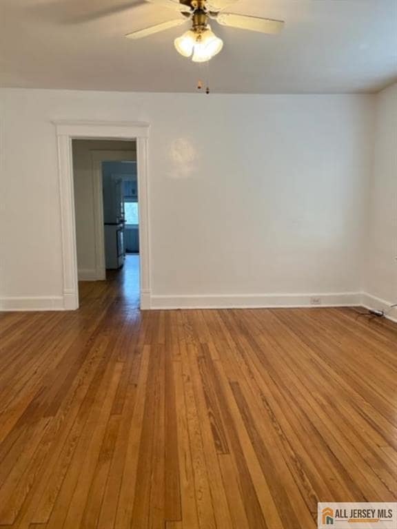 Building Photo - 164 Main St