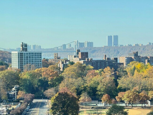 Foto del edificio - 640 W 237th St