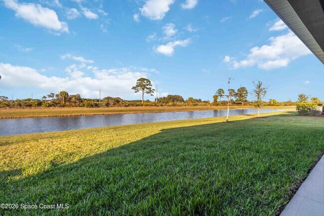 Foto del edificio - 5072 Alabaster Dr