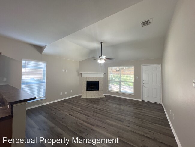 Building Photo - 5 br, 3 bath House - 600 Westgate Dr