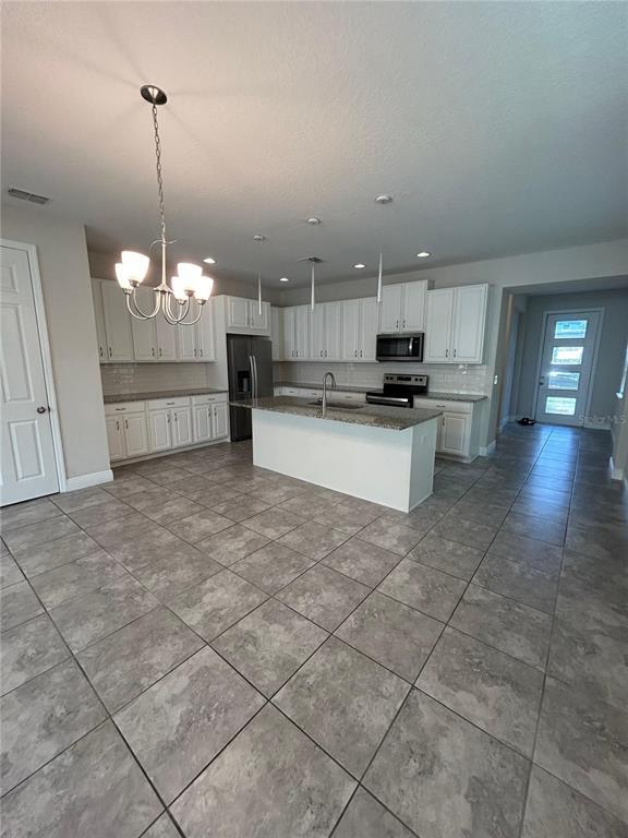 Foto del edificio - 15833 Marina Bay Dr