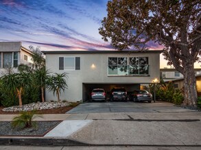 Building Photo - 1434 10th St