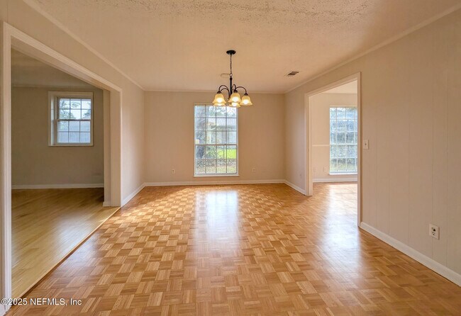 Foto del edificio - 5091 Somersby Rd