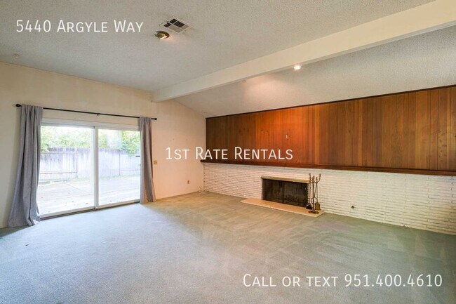 Foto del edificio - 5440 Argyle Way