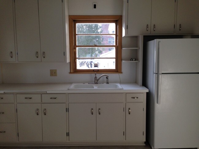 cocina - 3528 Blaisdell Ave