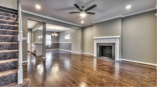Building Photo - 3738 Ellerslie Ave