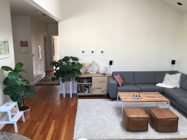 Living Room - 1106A Treat Ave