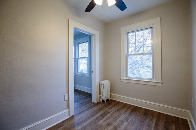 Building Photo - 73 Purcell St