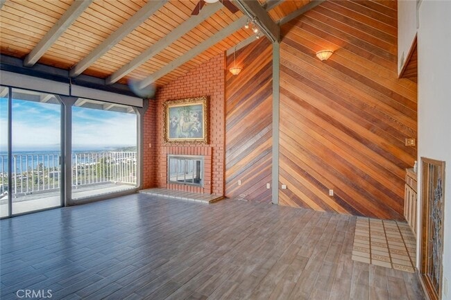 Building Photo - 751 Bolsana Dr