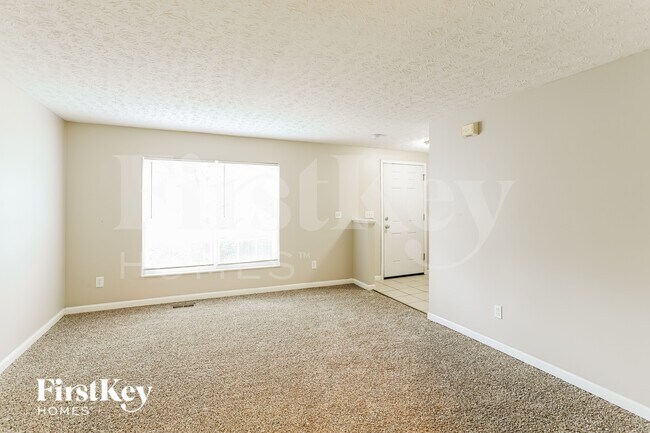 Foto del edificio - 4821 Gilhem Ct