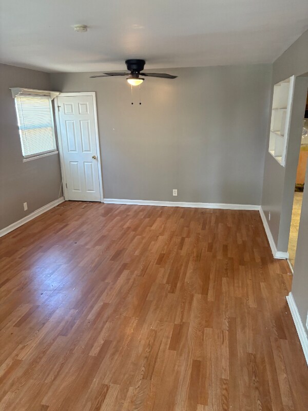 Building Photo - 10346 Lilac Dr
