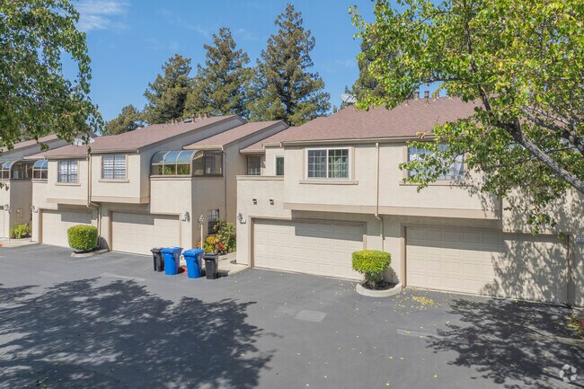 Exterior alternativo - 5432 Port Sailwood Dr