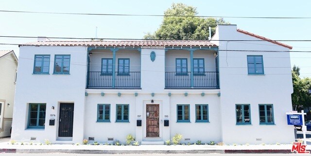 Foto del edificio - 1315 Riviera Ave