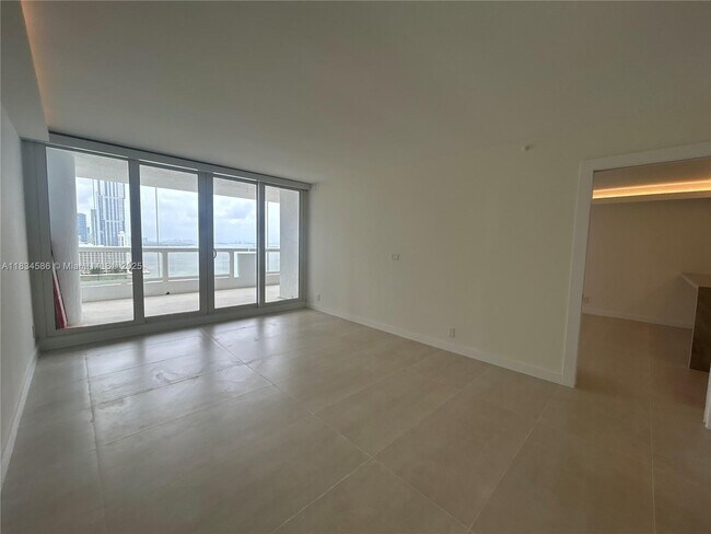 Foto del edificio - 1717 N Bayshore Dr