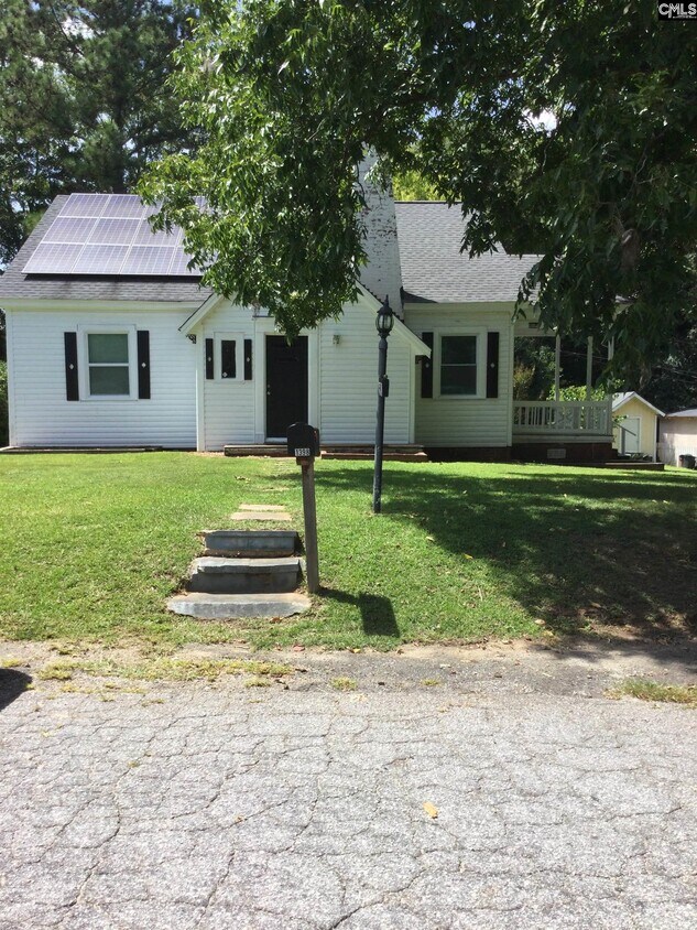Primary Photo - 1398 Williams Estate Dr