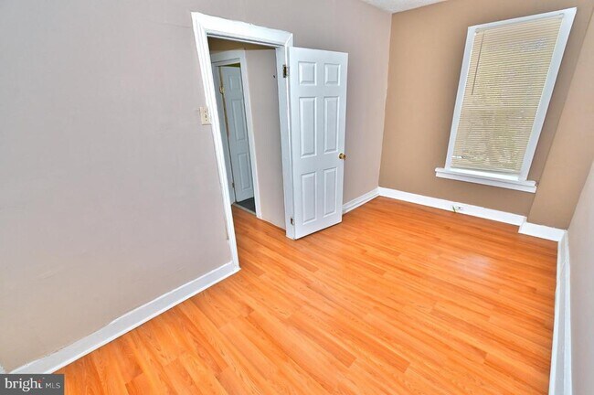 Foto del edificio - 3031 N Lee St