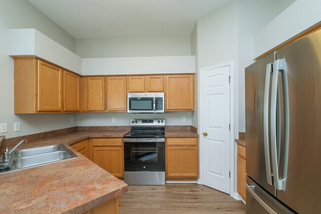 Foto del edificio - 7608 Mt Laurel Dr