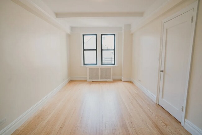 Foto del edificio - 210 E 68th St