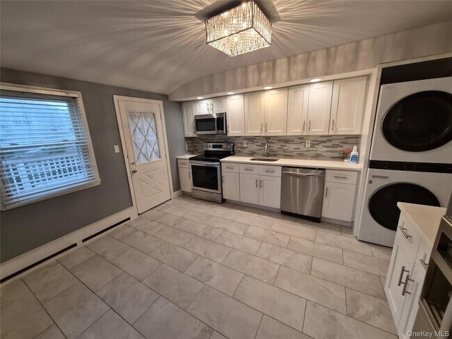 Photo - 123 Southern Pkwy House