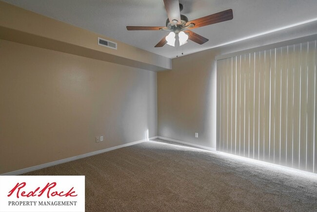 Building Photo - Charming St. George 3 Bedroom Townhome