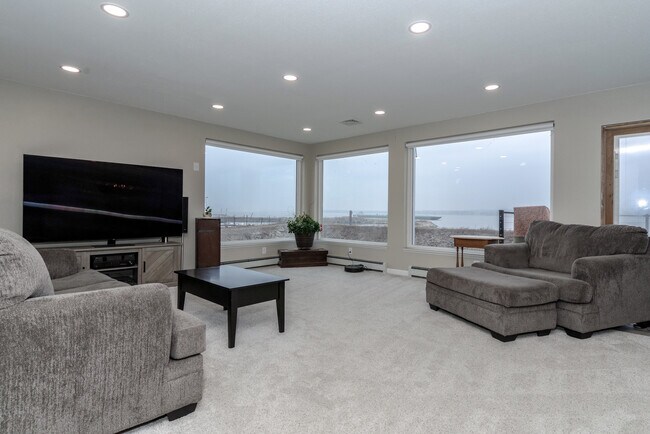 Foto del edificio - 4908 N Galena Rd