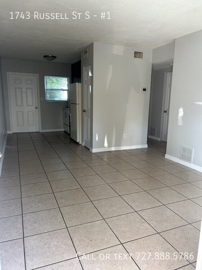 Foto del edificio - 1743 Russell St S