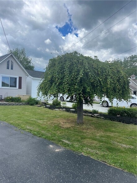 Foto del edificio - 2331 Edgemere Dr