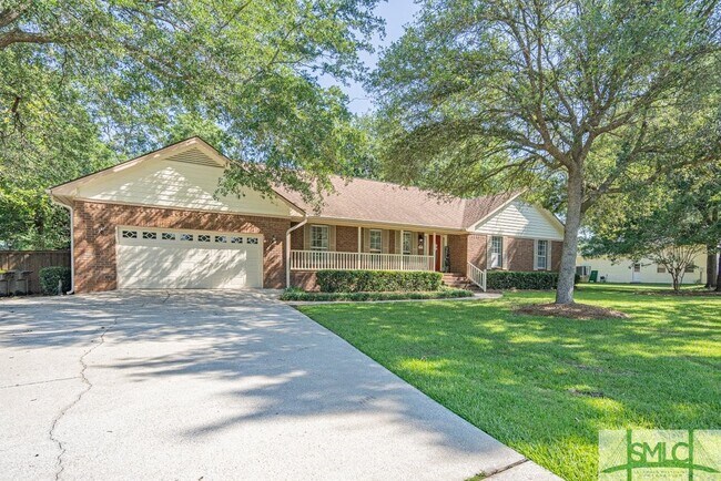 Foto del edificio - 479 Steele Wood Dr