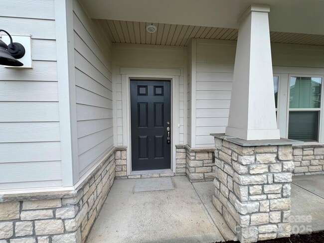 Building Photo - 12516 Stoneybrook Station Pkwy