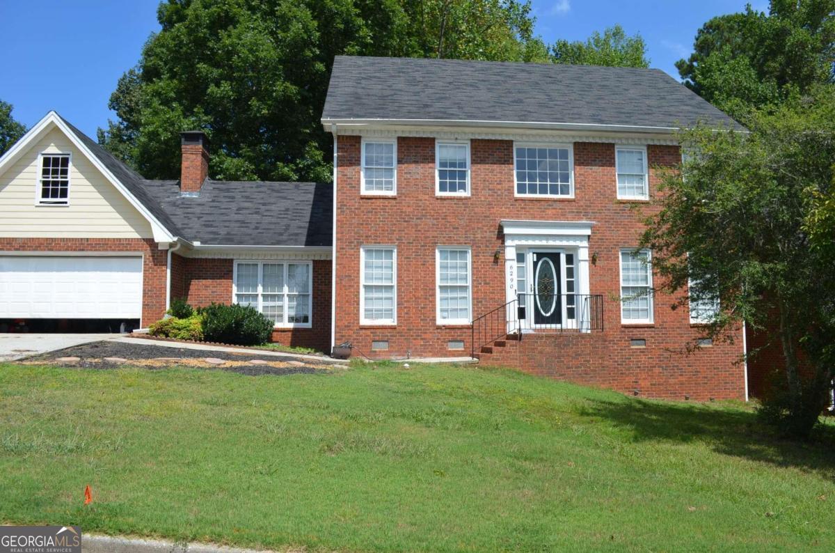 Primary Photo - 6290 Southland Forest Dr