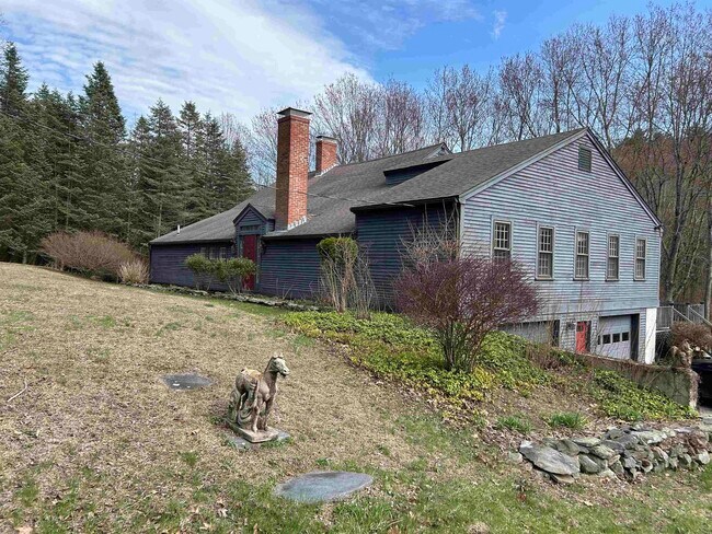 Foto del edificio - 266 N Haverhill Rd