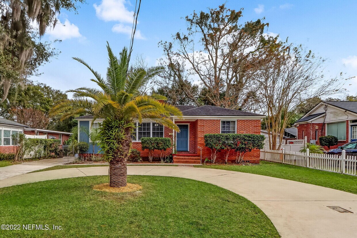 1827 Bartram Cir W, Jacksonville, FL 32207 House Rental in